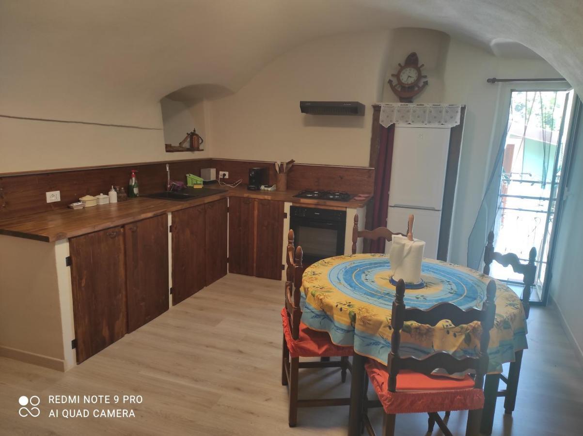 Casa Da Gina Dolceacqua Exteriér fotografie